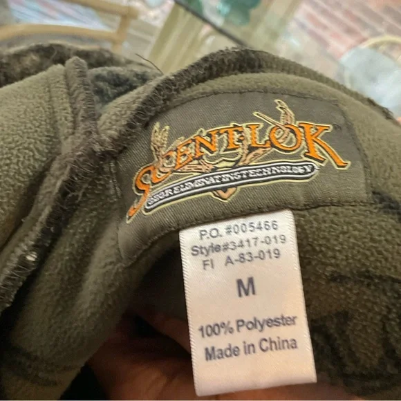 ScentLok Camouflage Jacket and Pant Fleece Set, Ladies Size M, Very Nice!